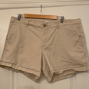 Gap shorts